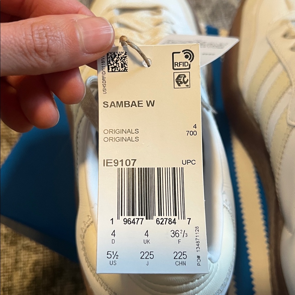 Adidas Sambae W Women’s White and Tan Sneakers 5.5 - Picture 5 of 5